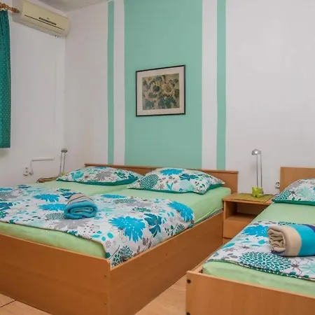 Appartement Apartments Buki *