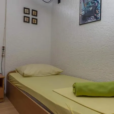 Apartments Buki *