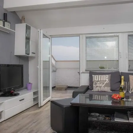 Appartement Apartments Buki *