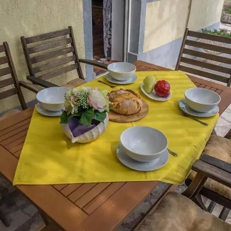 Apartments Buki * Драмаль