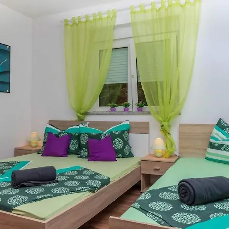 Apartment Apartments Buki Dramalj